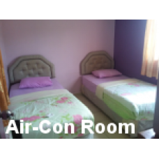 Sri Emas Air Con Room Two Single Beds attached Bathroom 203